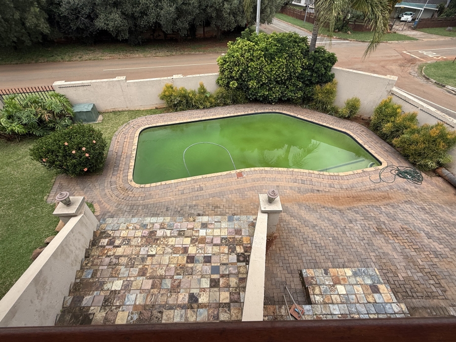 4 Bedroom Property for Sale in Schoemansville North West